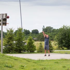 kodasema manguvaljak korvpalliplats